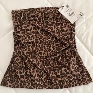 Leopard strapless top